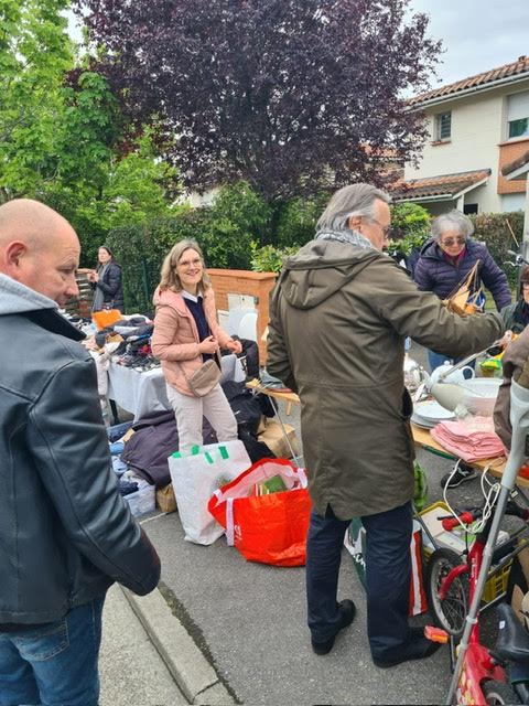 Vide grenier dans le quartier Limayrac à Toulouse